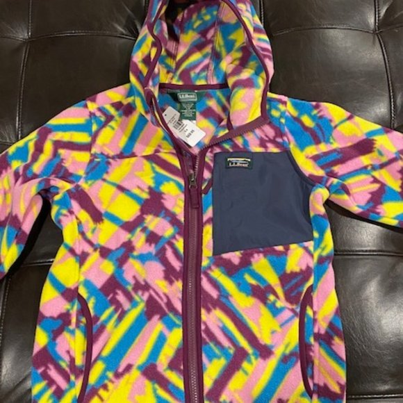 L.L. Bean Kids' Retro Mountain Classic Fleece Jacket, Print - Picture 7 of 7